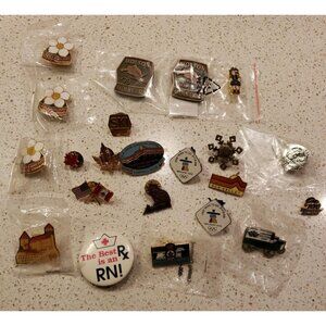 Vintage Pin Lot of 22 Lapel Hat Canada Ski Fraternity Molson Beer Sun Valley